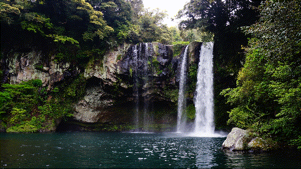 Wasserfall-600x338 gif.gif