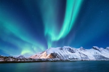 Fjorde und Polarlichter in Norwegen