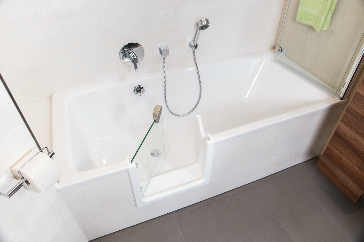 iDuMo® Badewannen-Türeinschnitt in Ihre Badewanne