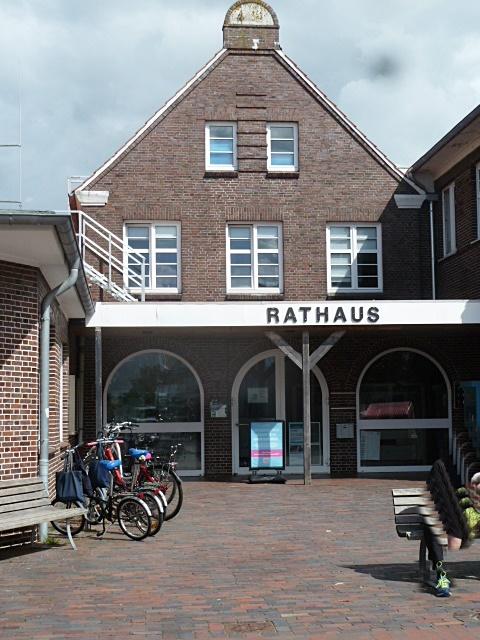 rathaus-erl.JPG