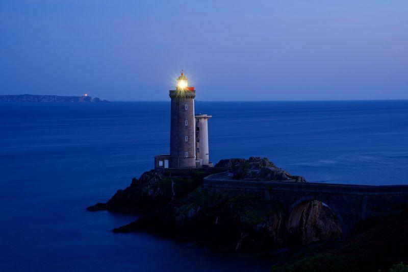 petit-minou-lighthouse-6582717_960_720.jpg