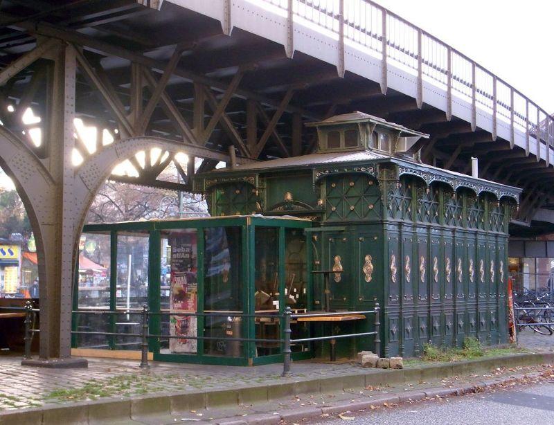 Oberbaumbrücke (5).JPG