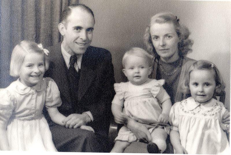 Foto 4 Familie Karl Rottmann 1948.jpg