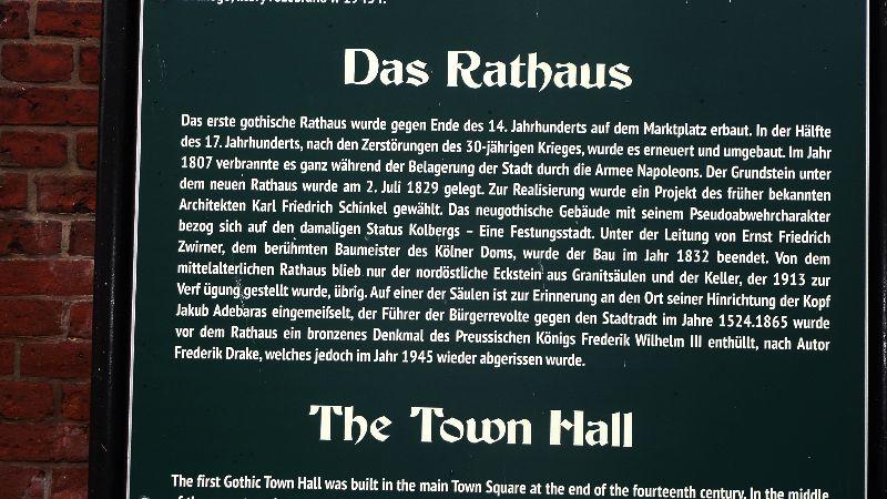 021-rathaus-erl.JPG