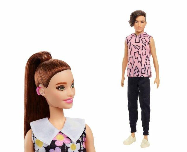 das-neue-barbie-lineup-fuer-2022-beinhaltet-eine-ba-mattel-220513_download.jpg