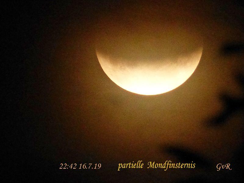 partielle Mondfinsternis 16.7.19 039_bearbeitet-1.jpg