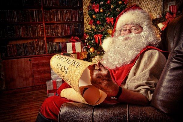 bigstock-Santa-Claus-dressed-in-his-hom-77403947.jpg