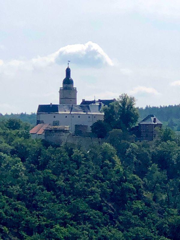 Burg Falkenstein.jpg